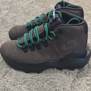 Nike Cygnal Baroque Brown Black Waterproof Hiking Boots Shoes New W/O Tag